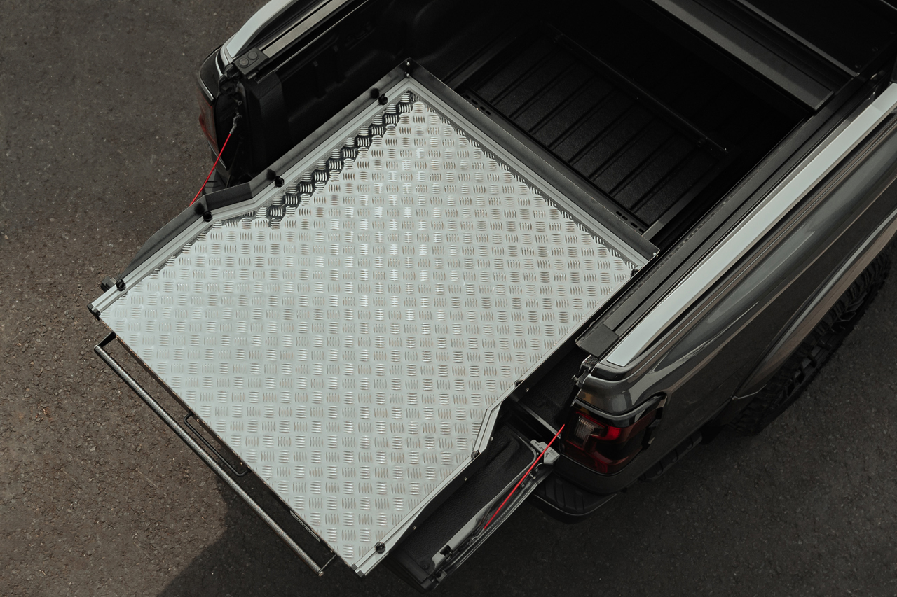 2024 sliding trays for pickup trucks